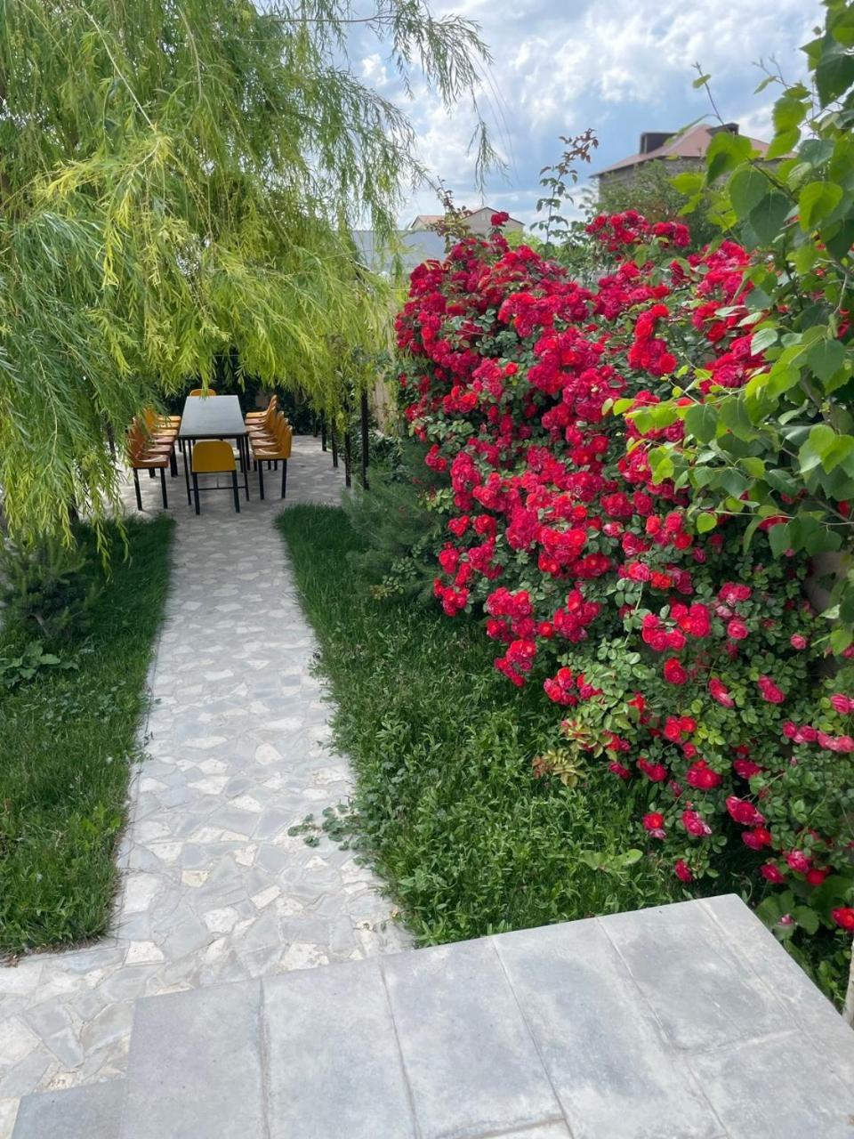 Decca Hotel Γιερεβάν Εξωτερικό φωτογραφία