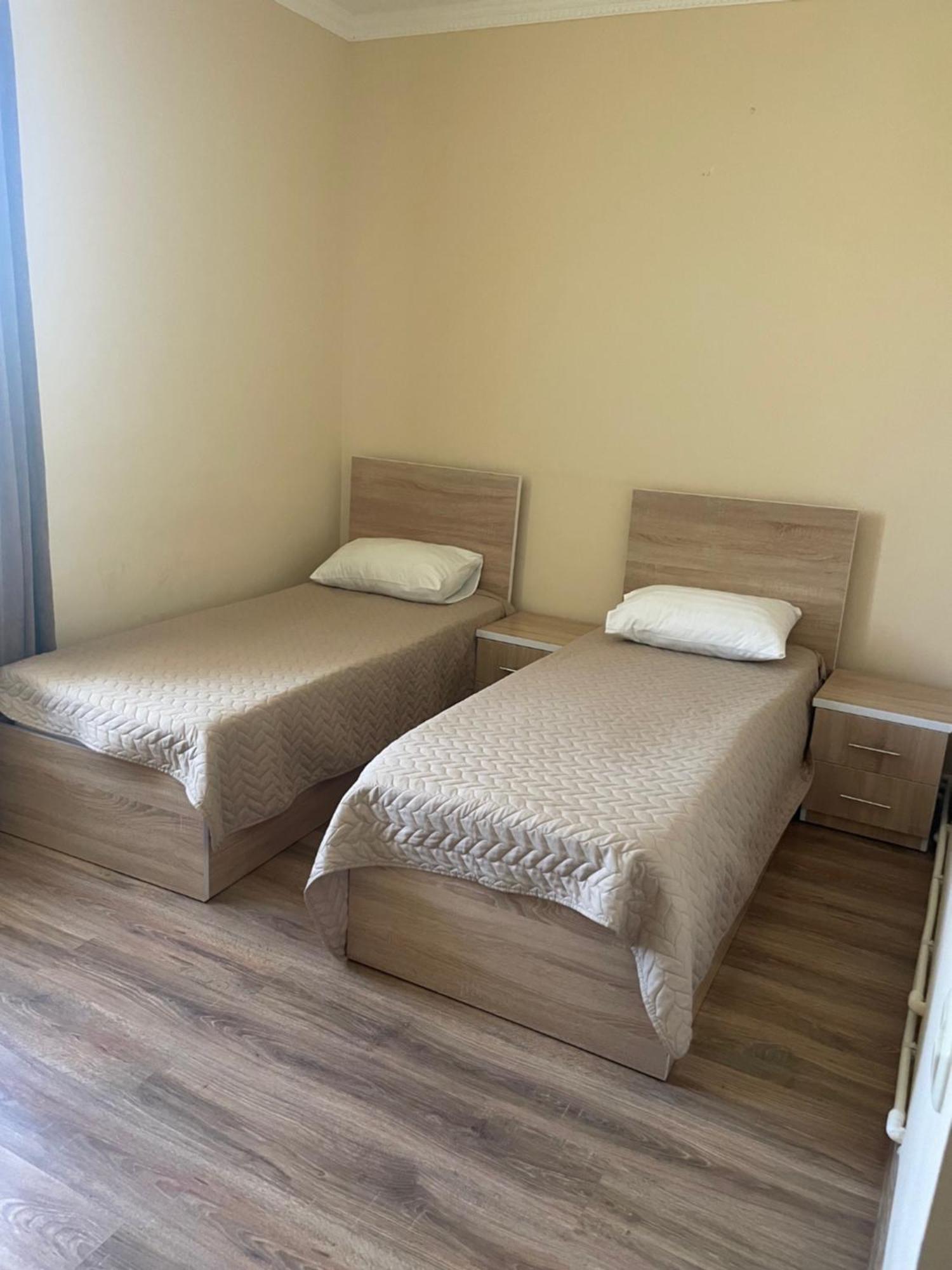 Decca Hotel Γιερεβάν Εξωτερικό φωτογραφία