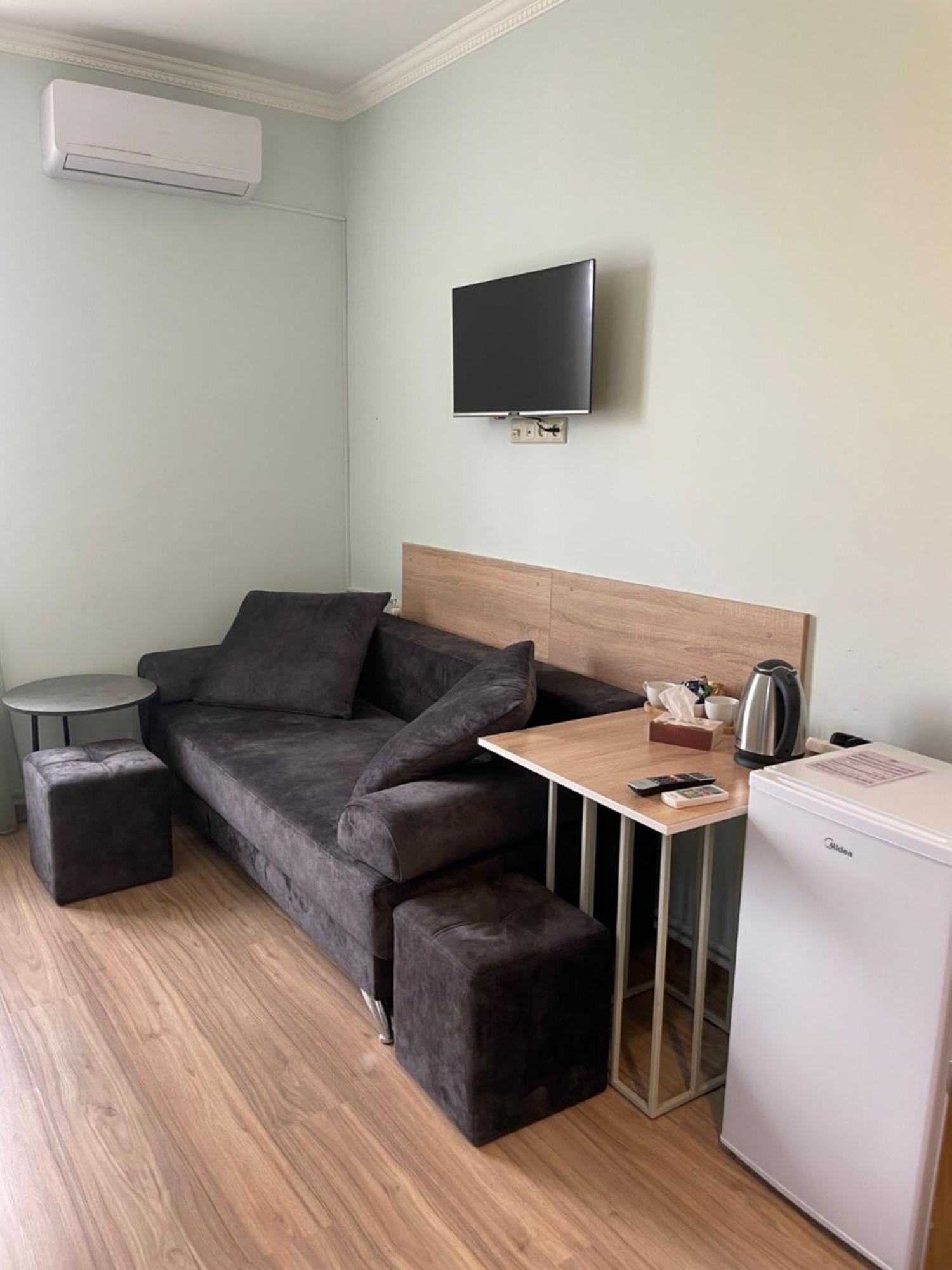 Decca Hotel Γιερεβάν Εξωτερικό φωτογραφία