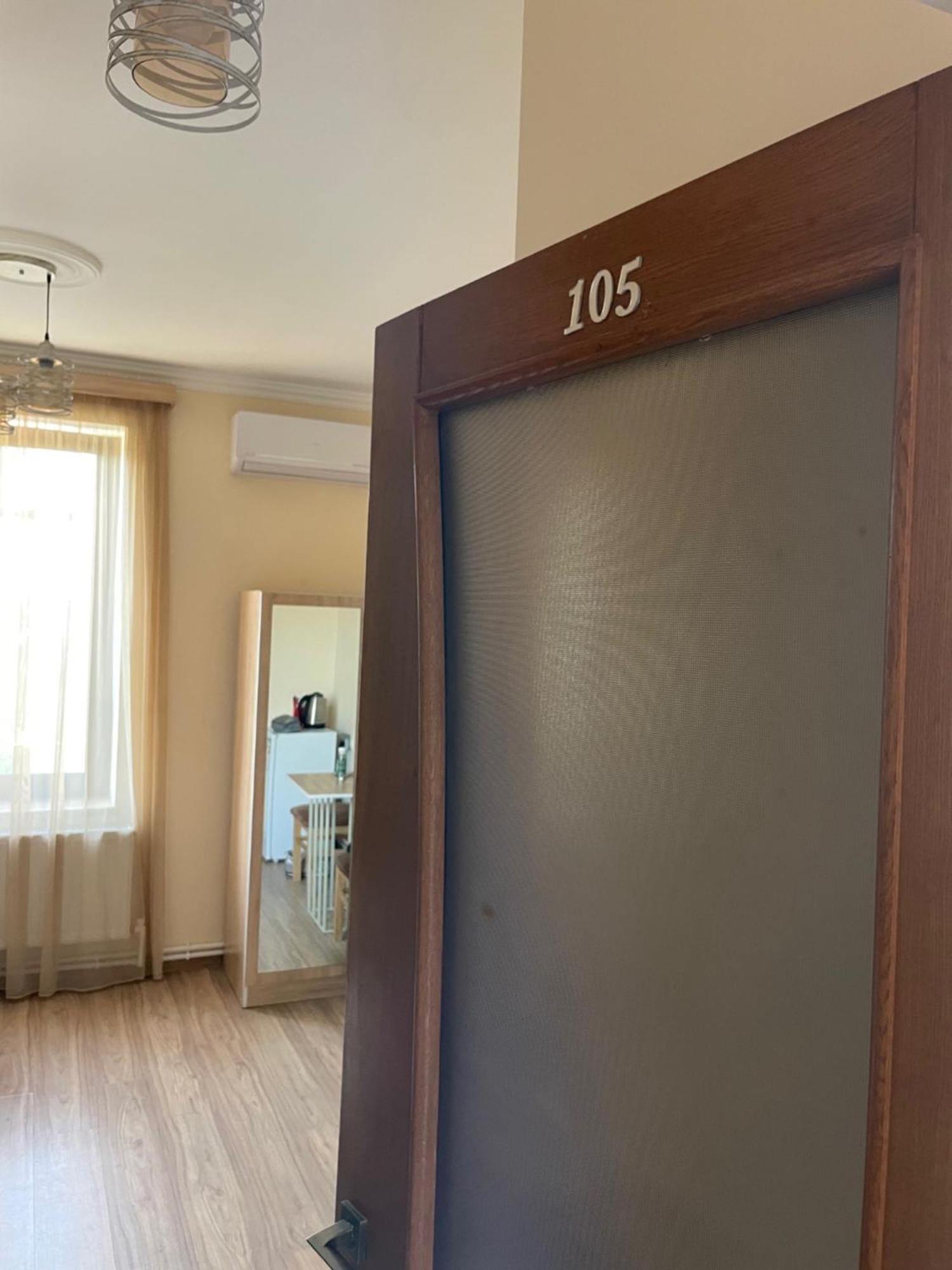 Decca Hotel Γιερεβάν Εξωτερικό φωτογραφία