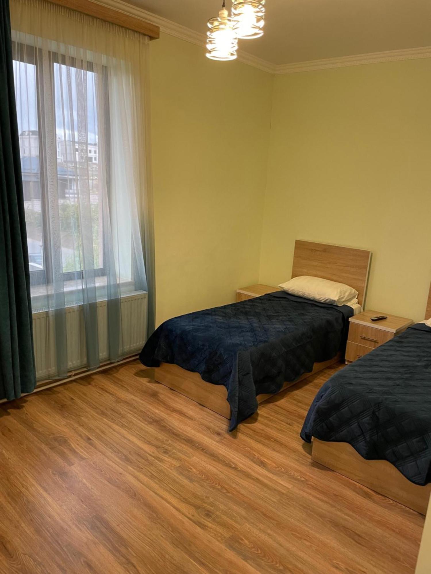 Decca Hotel Γιερεβάν Εξωτερικό φωτογραφία