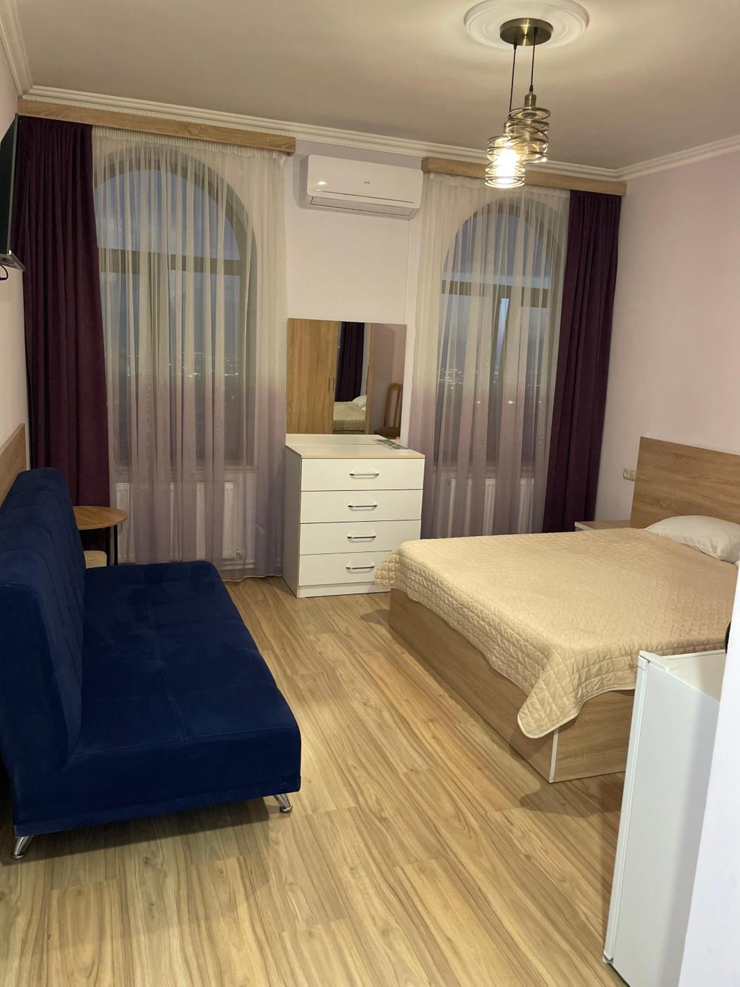 Decca Hotel Γιερεβάν Εξωτερικό φωτογραφία